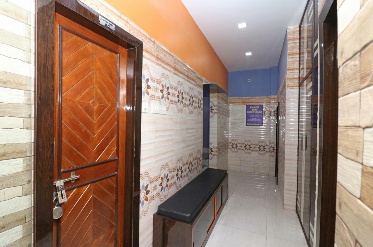 Oyo 23364 Kolkata Hcn Guest House Bagian luar foto